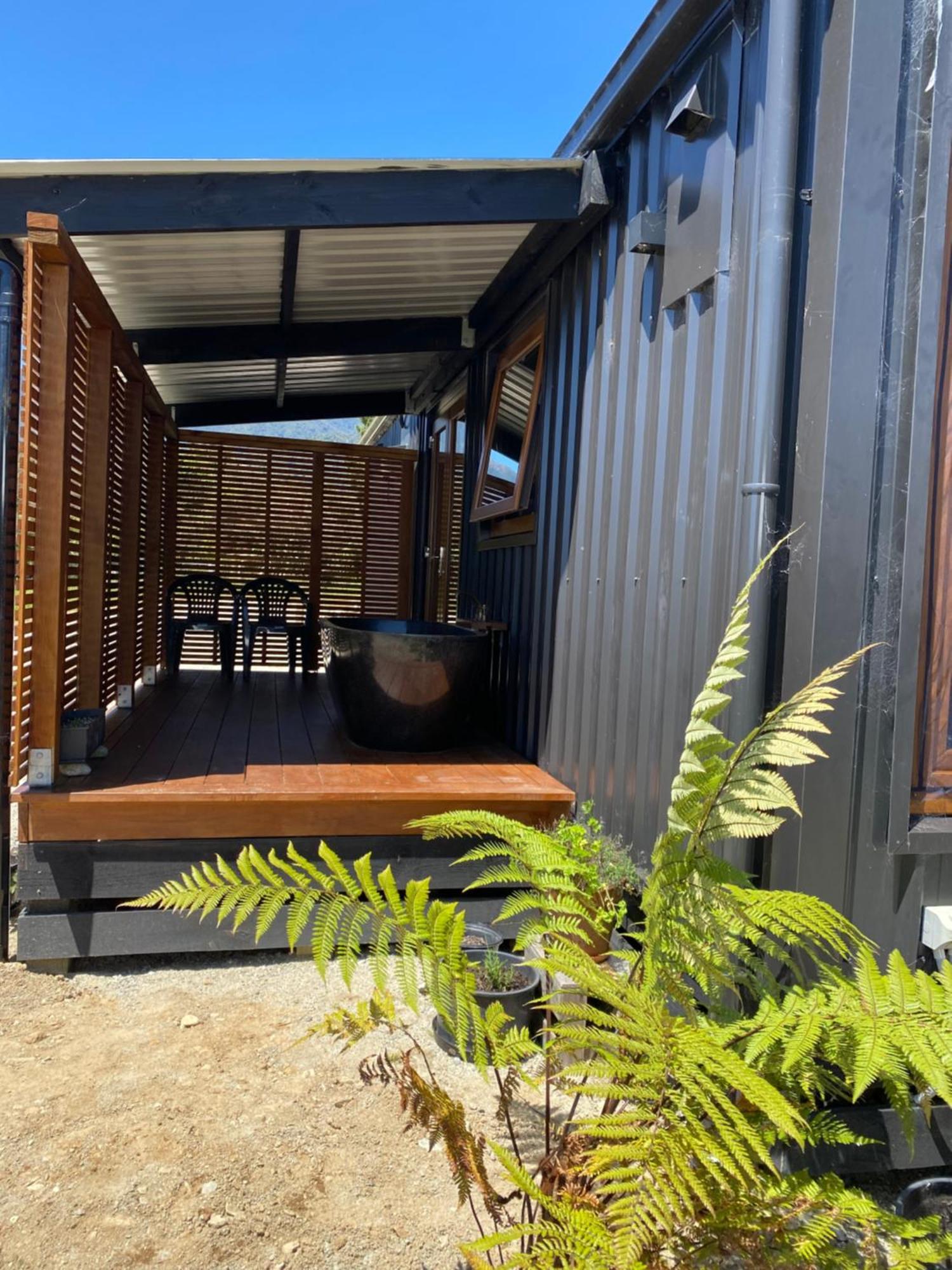 Uru Ecohomes Seddonville Εξωτερικό φωτογραφία